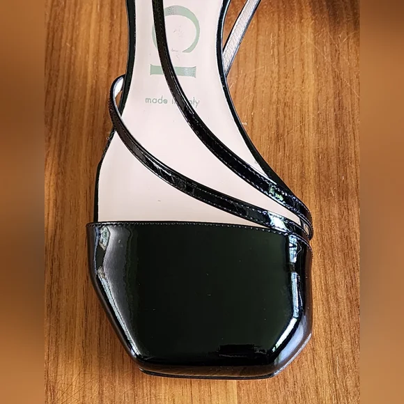 $850 Brand New 100% Auth Gucci Vitello Vernice Sandals Black Leather G 37 US 7 - Picture 8 of 14